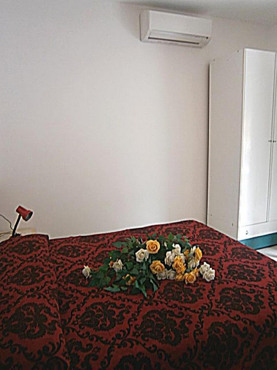 Jolly Apartment บิบิโอเน ภายนอก รูปภาพ